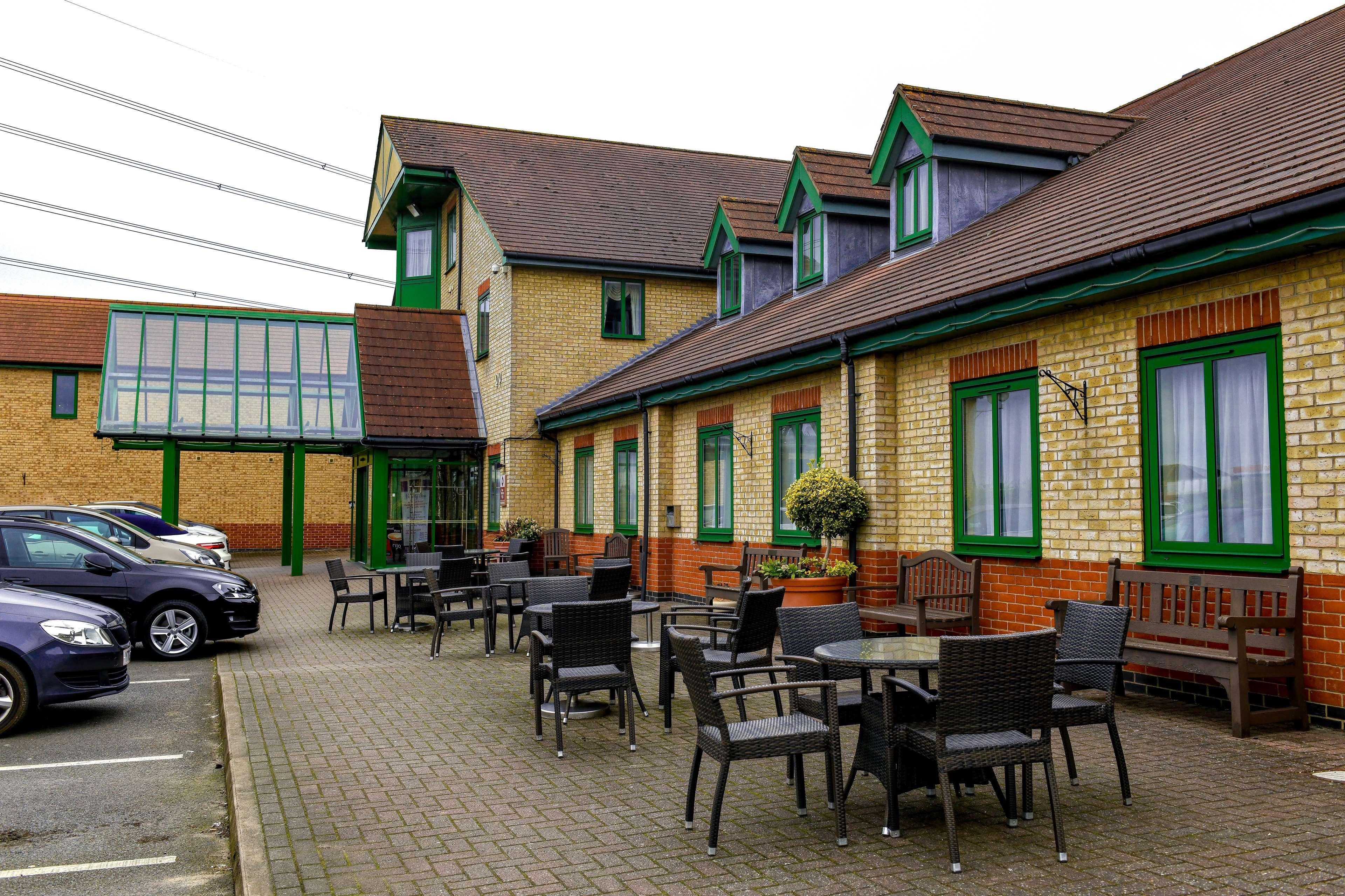 Best Western Plus Bentley Hotel, Leisure Club & Spa Thorpe on the Hill  Exterior foto