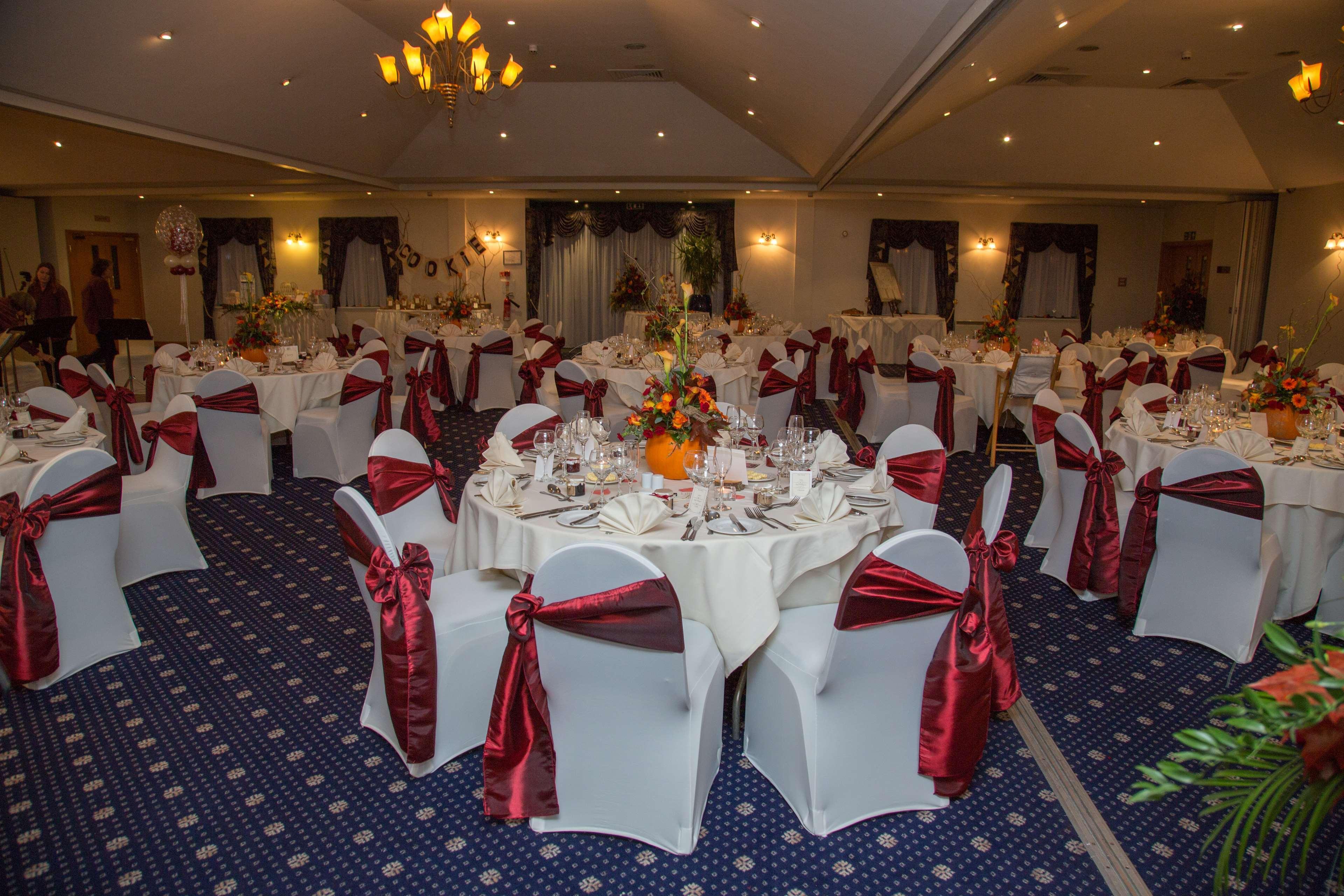 Best Western Plus Bentley Hotel, Leisure Club & Spa Thorpe on the Hill  Exterior foto
