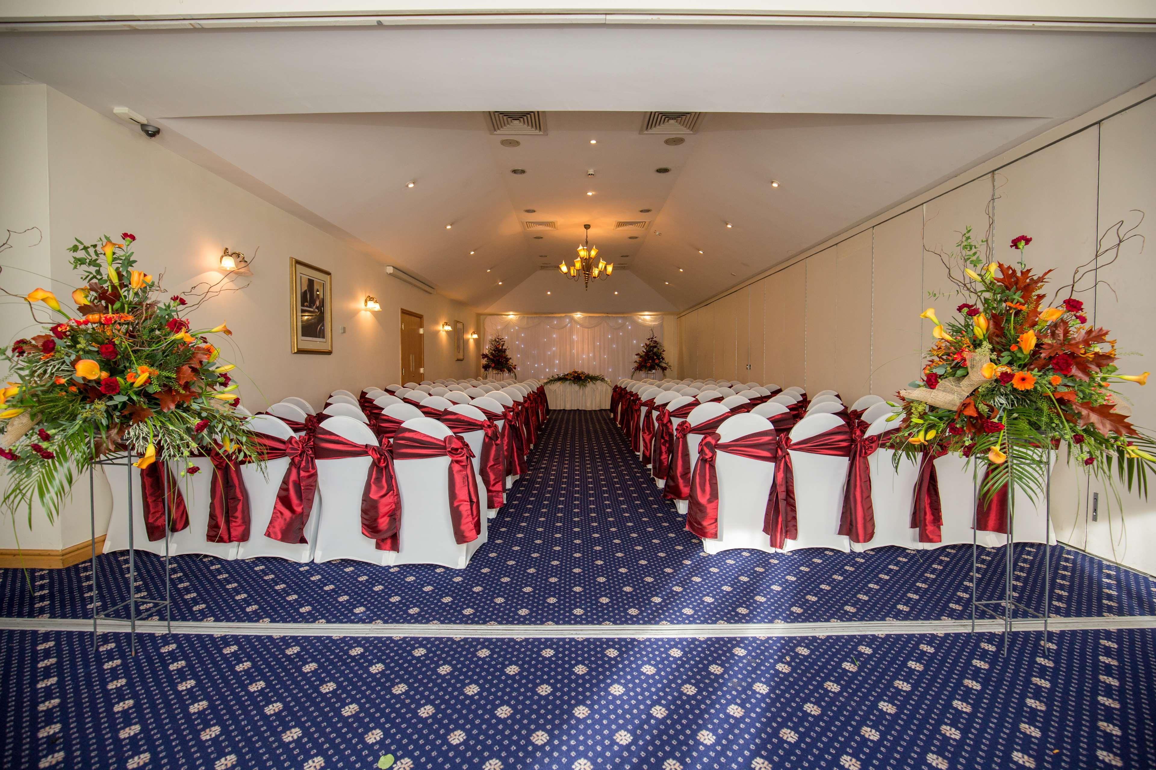 Best Western Plus Bentley Hotel, Leisure Club & Spa Thorpe on the Hill  Exterior foto