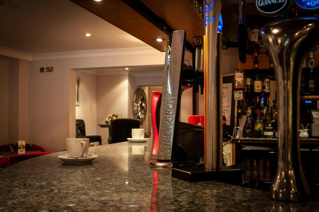 Best Western Plus Bentley Hotel, Leisure Club & Spa Thorpe on the Hill  Exterior foto